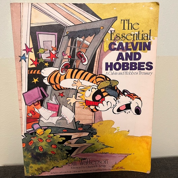 The Essential Calvin and Hobbes: A Calvin and Hobbes Treasury - Picture 1 of 5